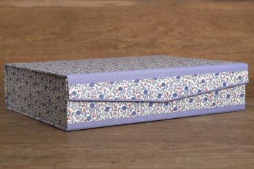 box with rose motif linen lilac